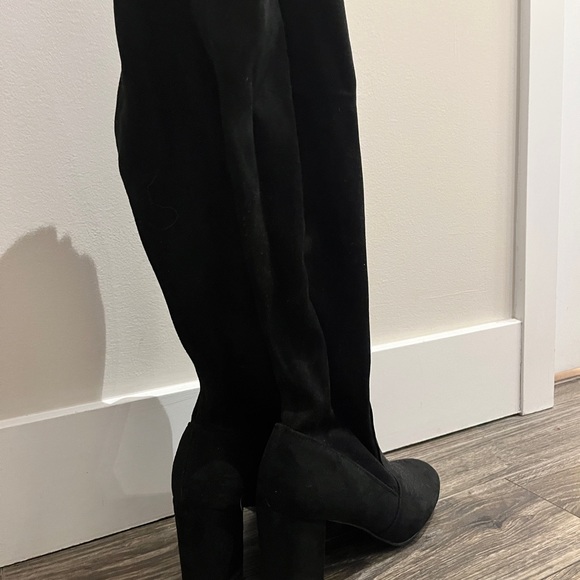 Over knee faux suede boots - Picture 2 of 3